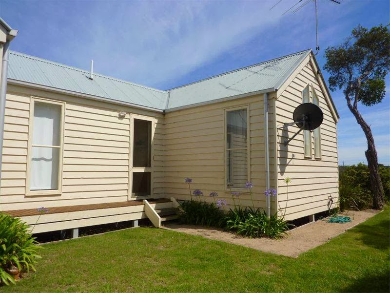 Blairgowrie Holiday Rental | 15 Mungala Cres, Blairgowrie VIC 3942, Australia | Phone: 0417 053 766