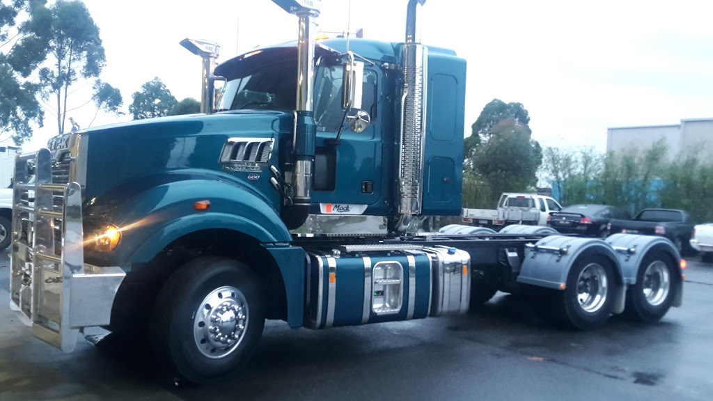 CMV Truck & Bus Gippsland | 17/23 Standing Dr, Traralgon East VIC 3844, Australia | Phone: (03) 5173 4900