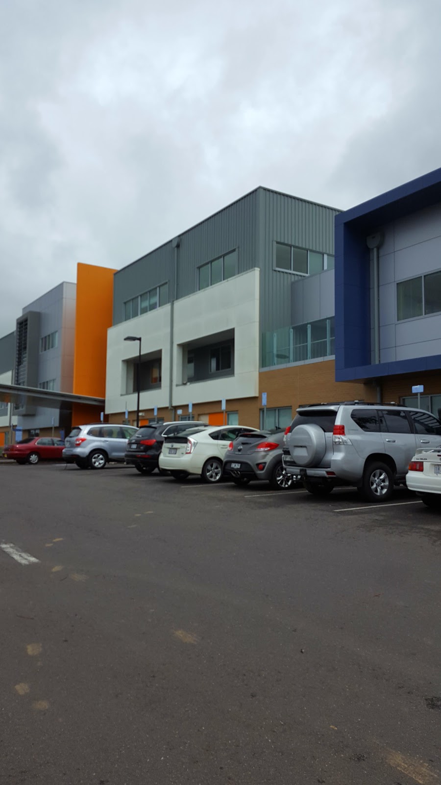 Queanbeyan District Hospital & Health Service | 107 Collett St, Queanbeyan NSW 2620, Australia | Phone: (02) 6150 7000