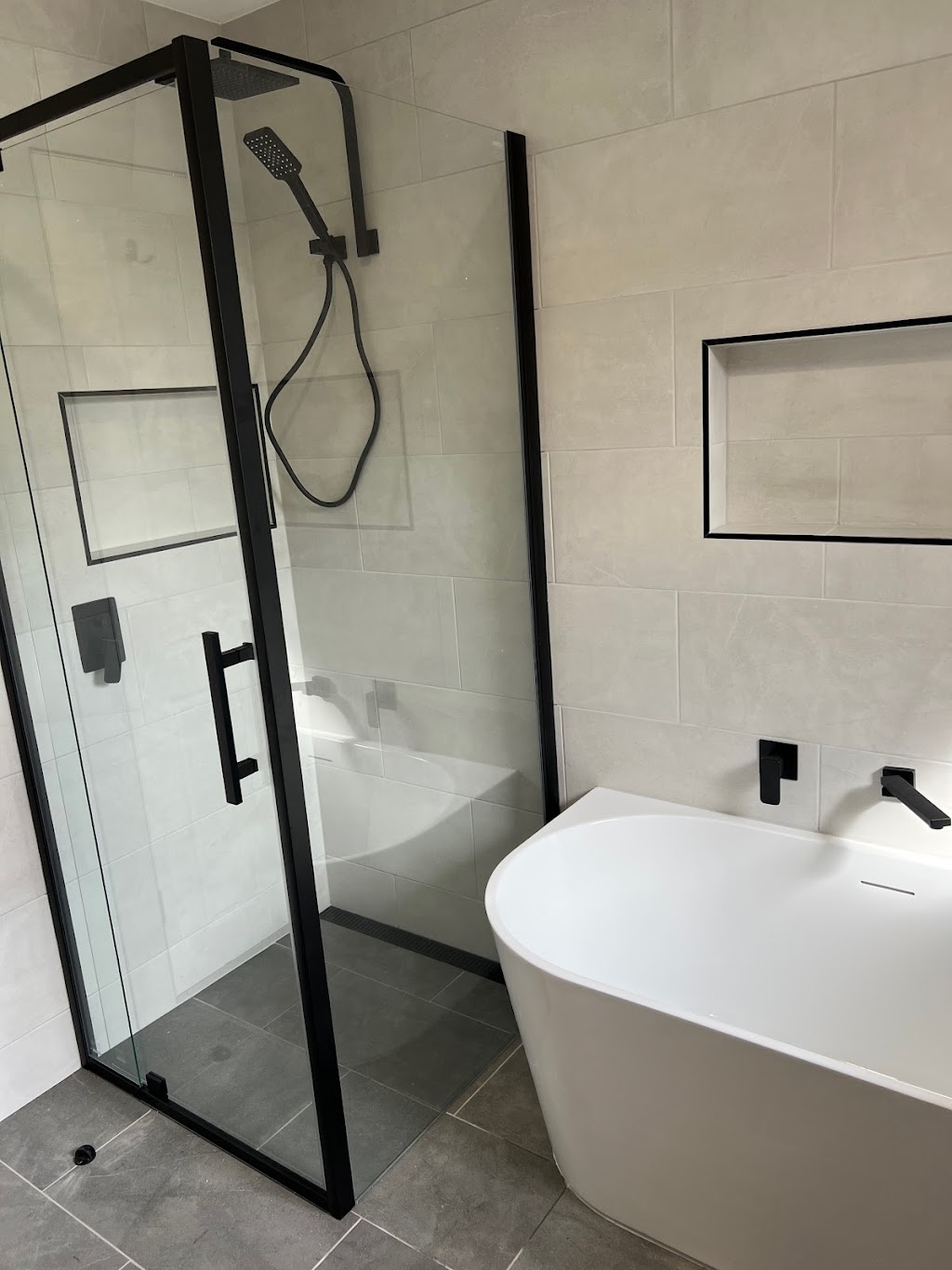 Xten construction | 2 Kirra Rd, Roches Beach TAS 7170, Australia | Phone: 0419 577 316