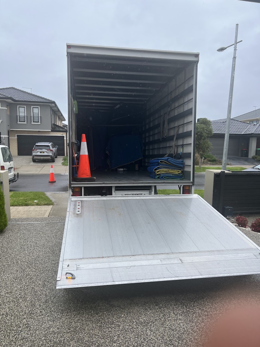 Cheap Removals Victoria | Rosemary Ave, Corio VIC 3214, Australia | Phone: 0413 660 622