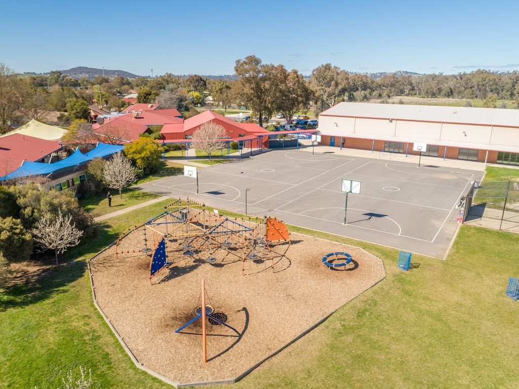 Saint Johns Lutheran School | school | 154 Adams St, Jindera NSW 2642, Australia | 0260263220 OR +61 2 6026 3220