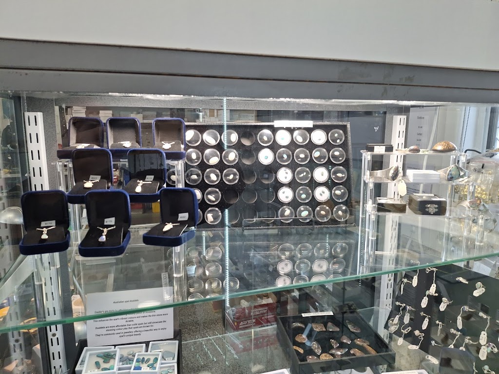 Gemcuts Lapidary Supplies | 43b Opal St, Lightning Ridge NSW 2834, Australia | Phone: (02) 6681 1686
