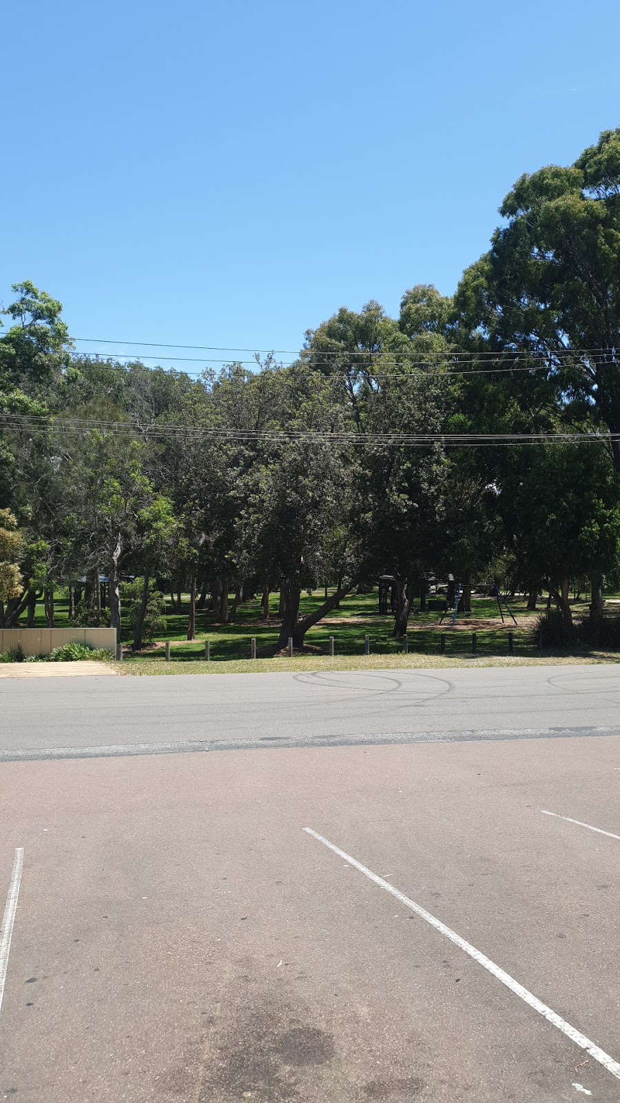 John Peter Howard Reserve | 56W Liamena Ave, San Remo NSW 2262, Australia