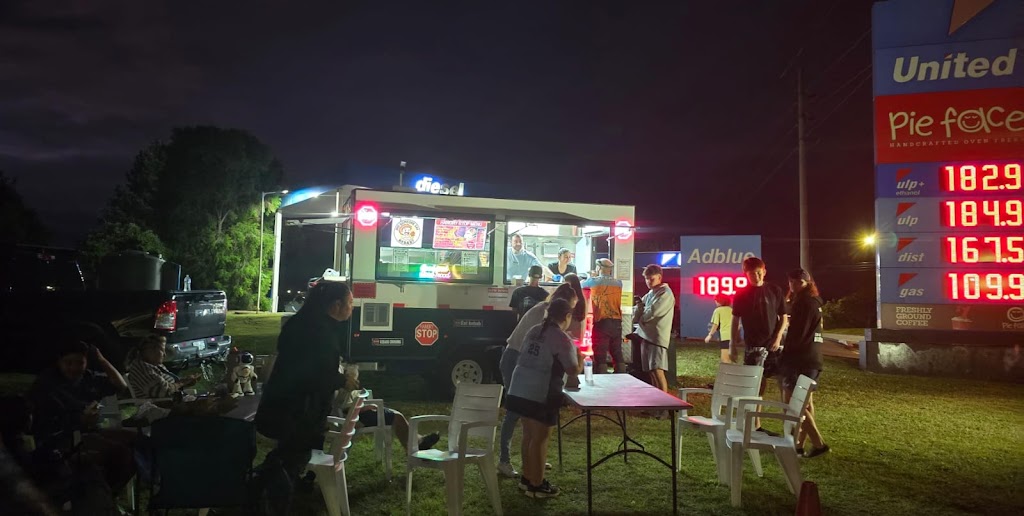 Hangry Stop | 533 Wilberforce Rd, Wilberforce NSW 2756, Australia | Phone: 0405 660 957