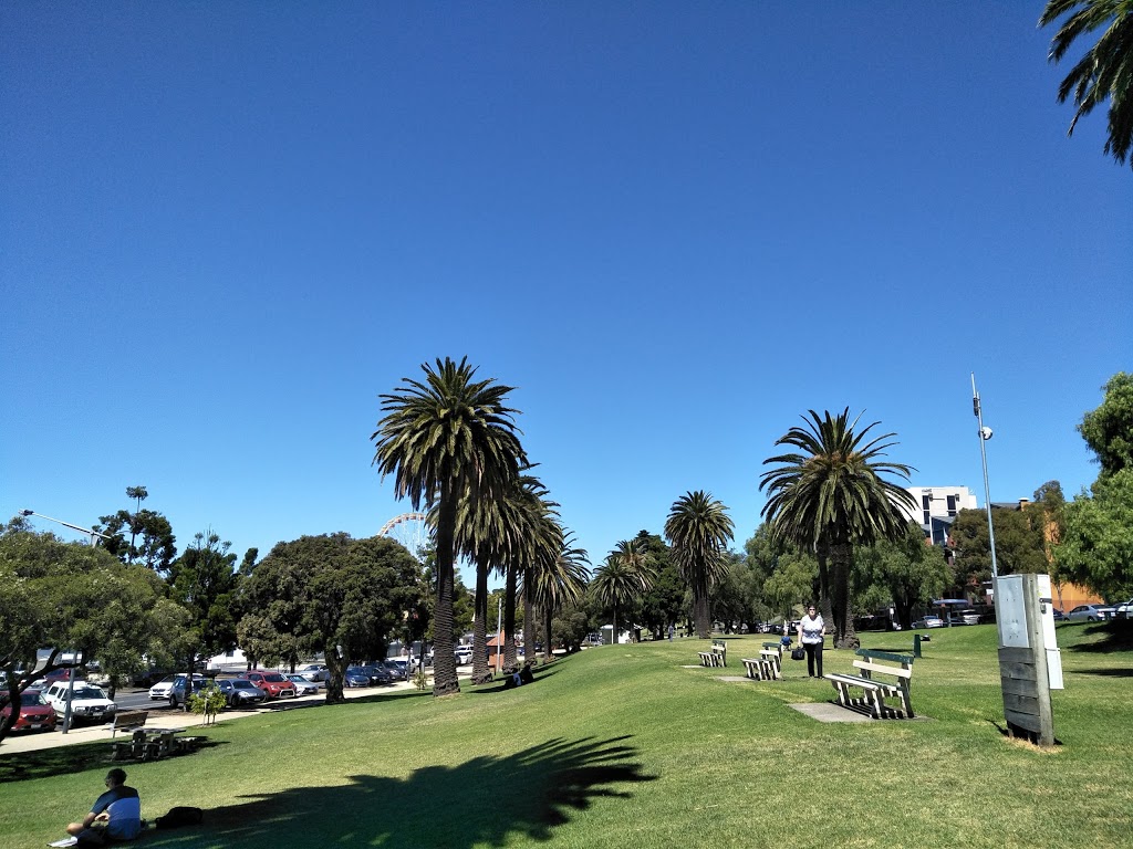 Transvaal Square | park | 1 Yarra St, Geelong VIC 3220, Australia