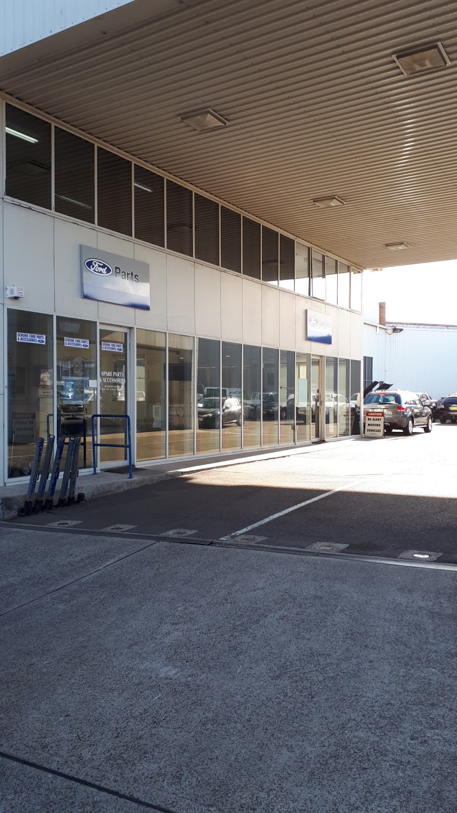 Titan Ford | car repair | 780 Pittwater Rd, Brookvale NSW 2100, Australia | 0299388400 OR +61 2 9938 8400