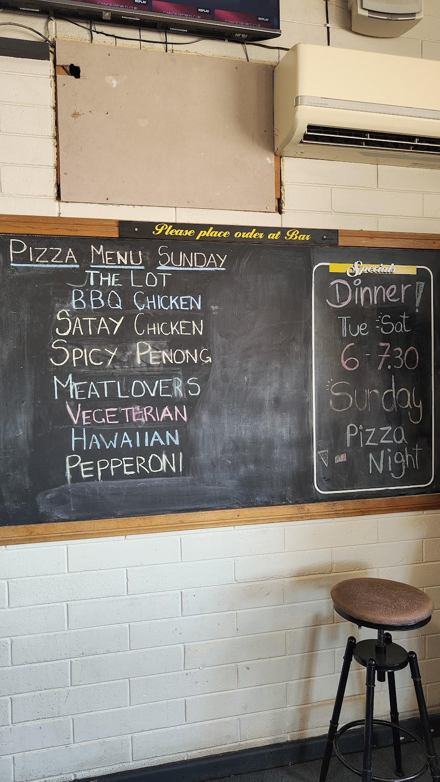 Penong Hotel | Eyre Hwy, Penong SA 5690, Australia | Phone: (08) 8625 1050