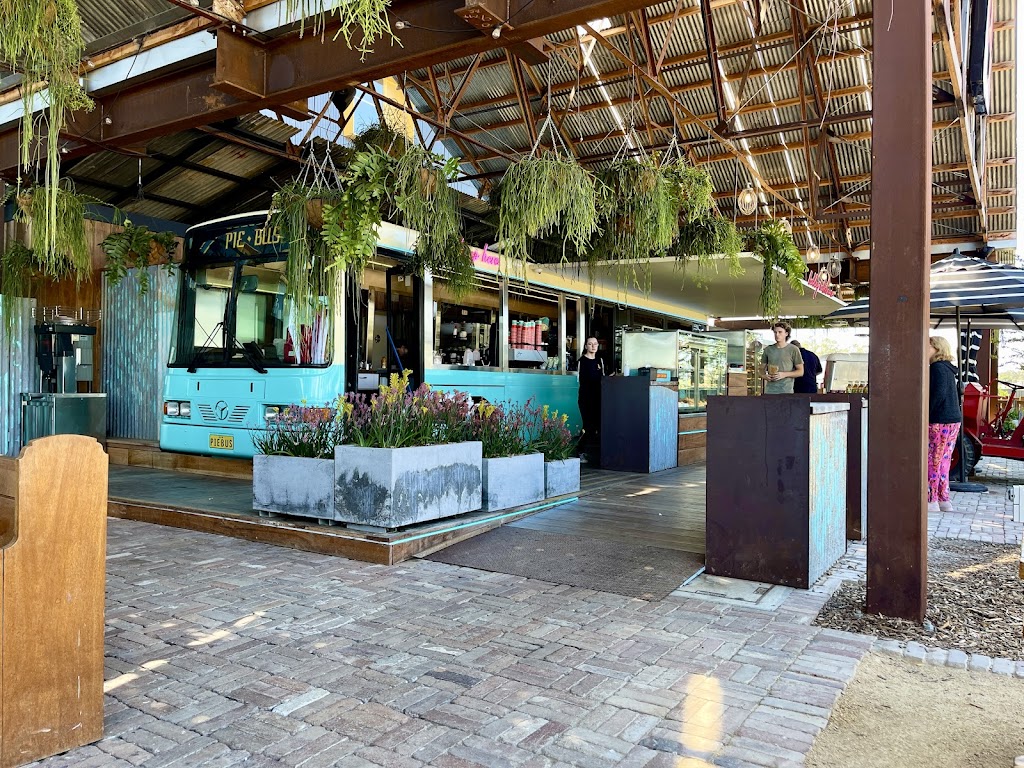 Bobby Bakehouse Gables | 1 Lakefront Cres, Gables NSW 2765, Australia | Phone: 1800 262 297