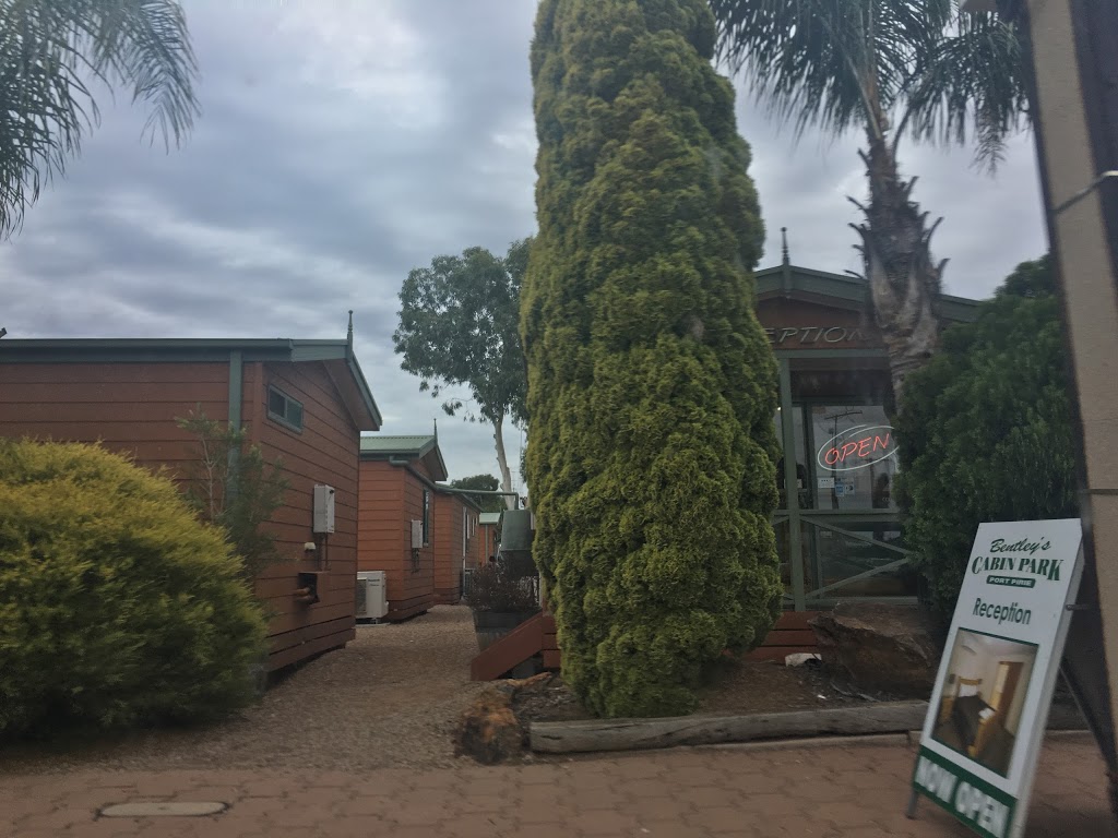 Bentleys Cabin Park Port Pirie | lodging | 137 Main Rd, Solomontown SA 5540, Australia | 0886332666 OR +61 8 8633 2666