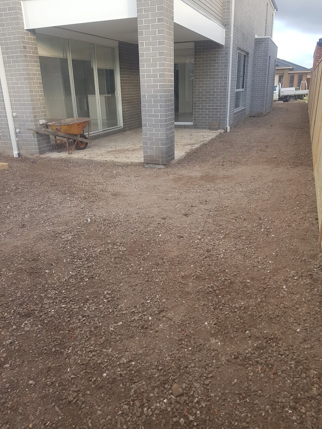 Jippos concrete&landscaping | 13 Stettler Blvd, Mickleham VIC 3064, Australia | Phone: 0432 086 706