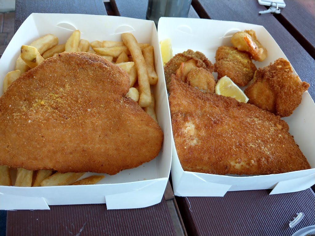 Karuah River Seafood & Takeaway | meal takeaway | 413 Tarean Rd, Karuah NSW 2324, Australia | 0249975558 OR +61 2 4997 5558