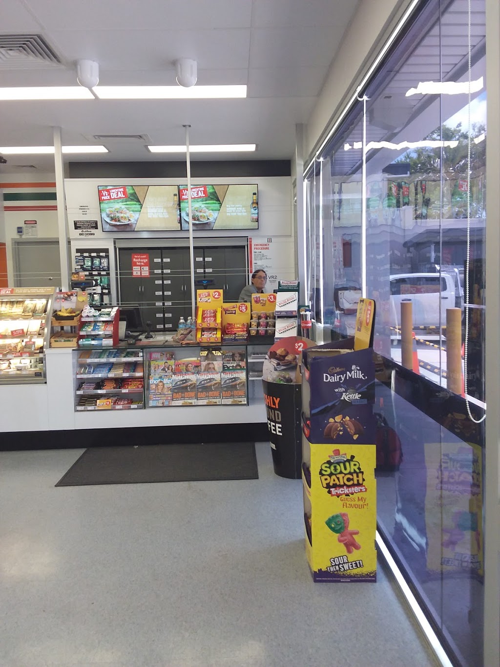 7-Eleven Gaythorne | 399 Samford Rd, Gaythorne QLD 4051, Australia