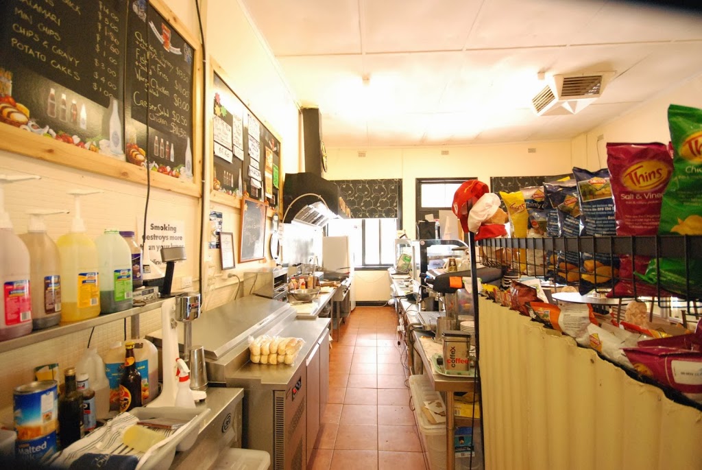 Cobb & Co Cafe | cafe | 19 McKenzie St, Murrayville VIC 3512, Australia | 0350952138 OR +61 3 5095 2138