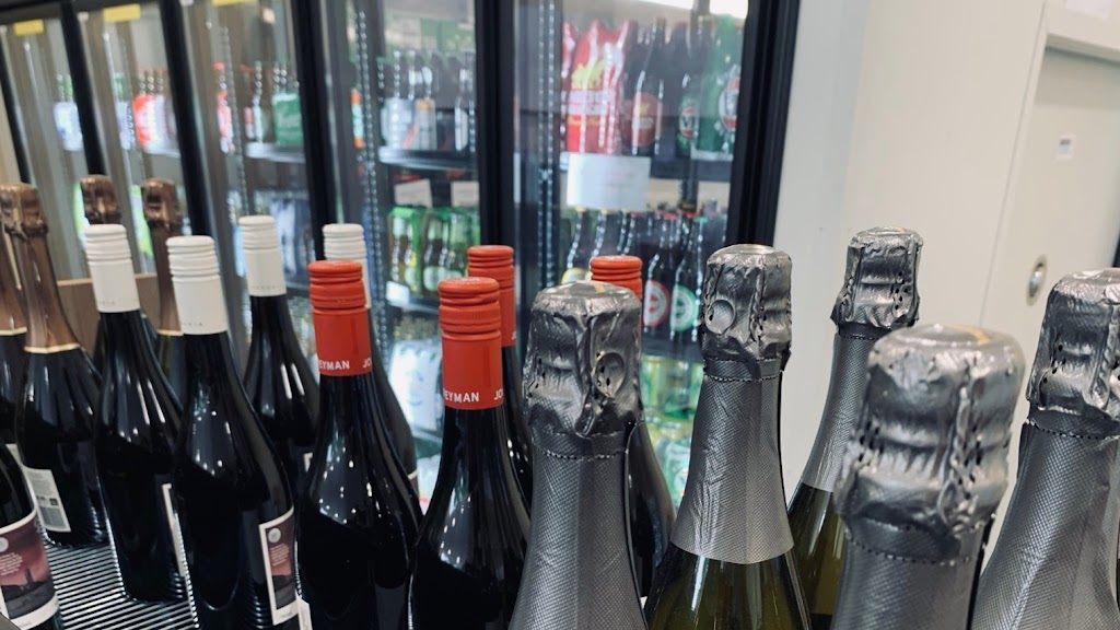 Castlemaine Bottle Shop | 42 Forest St, Castlemaine VIC 3450, Australia | Phone: 0493 700 786