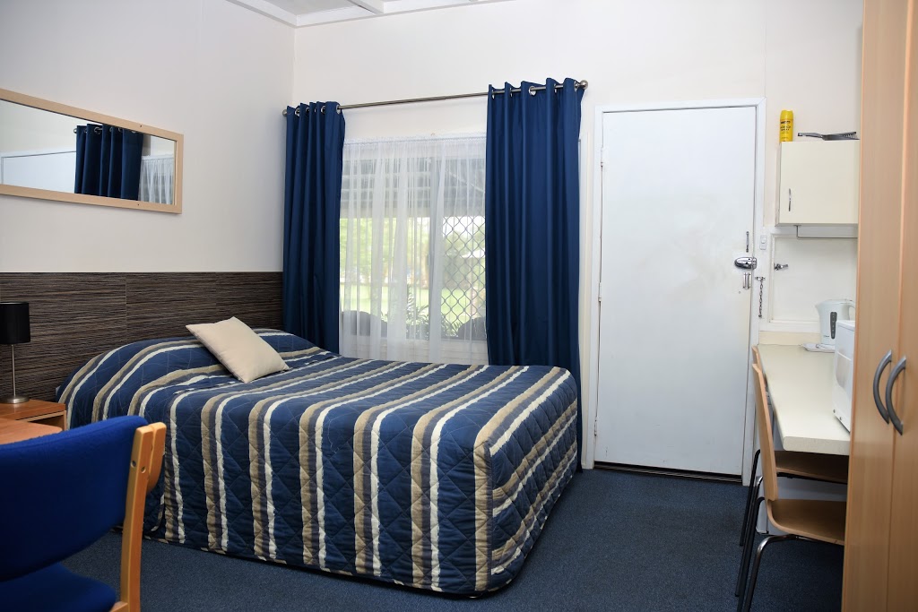 Chinchilla Motel | 65/69 Downes St, Chinchilla QLD 4413, Australia | Phone: (07) 4665 5373