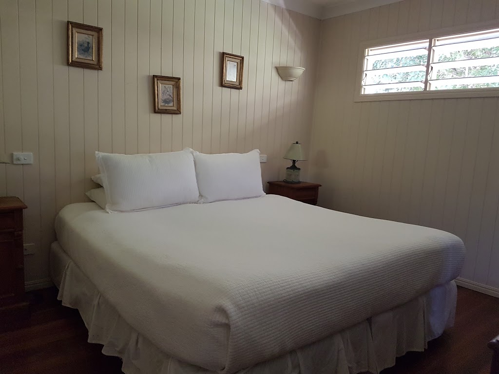 Allumbah Pocket Cottages | lodging | 24-26 Gillies Hwy, Yungaburra QLD 4884, Australia | 0740953023 OR +61 7 4095 3023