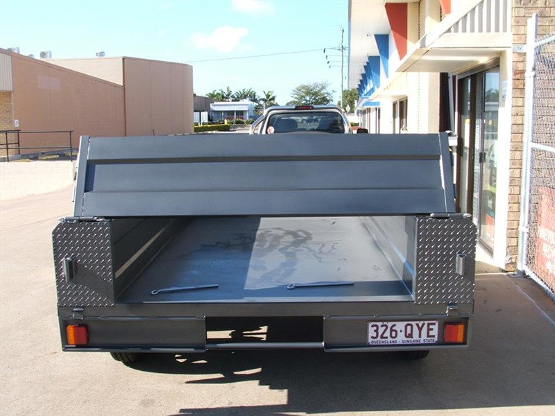 Trailers Now | 11 Industrial Ave, Dundowran QLD 4655, Australia | Phone: (07) 4194 5678