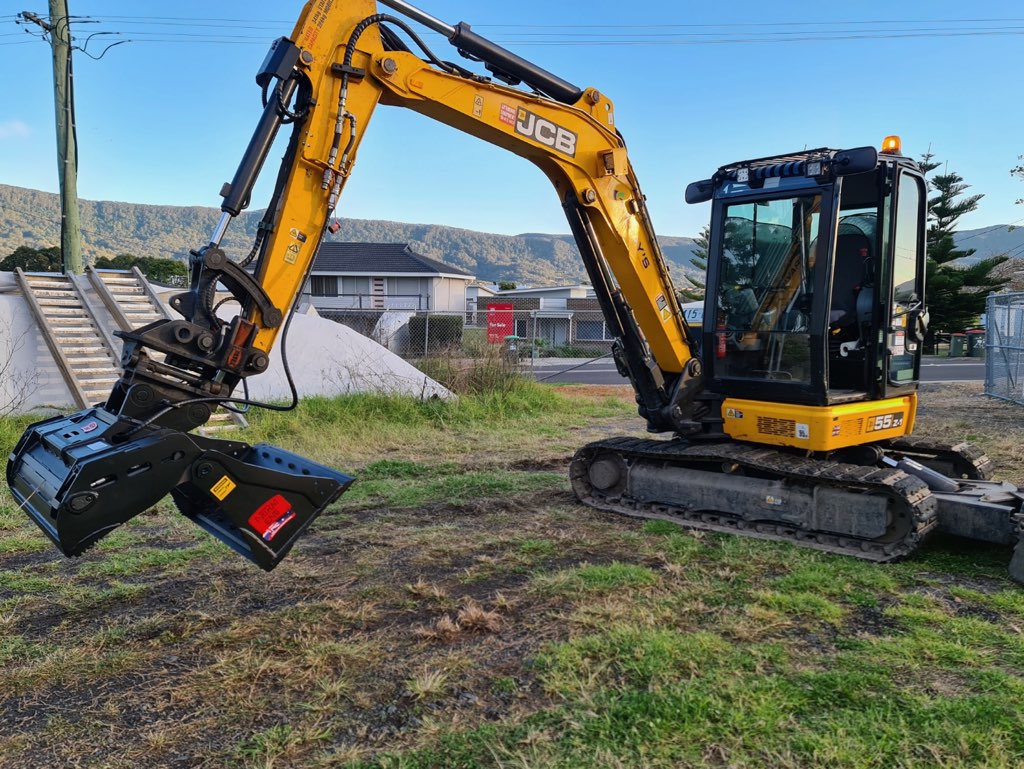 Grays Excavations & Clearing | 68 Challoner Rise, Renwick NSW 2575, Australia | Phone: 0418 424 301