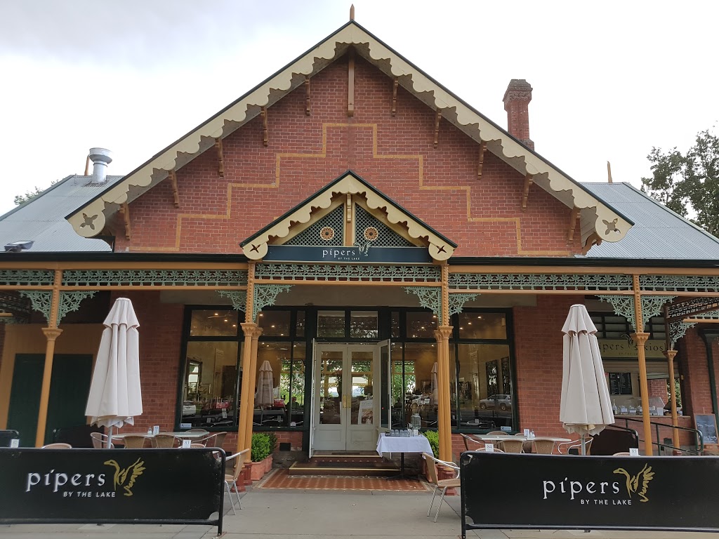 Pipers by the Lake | restaurant | 403 Wendouree Parade, Lake Wendouree VIC 3350, Australia | 0353341811 OR +61 3 5334 1811