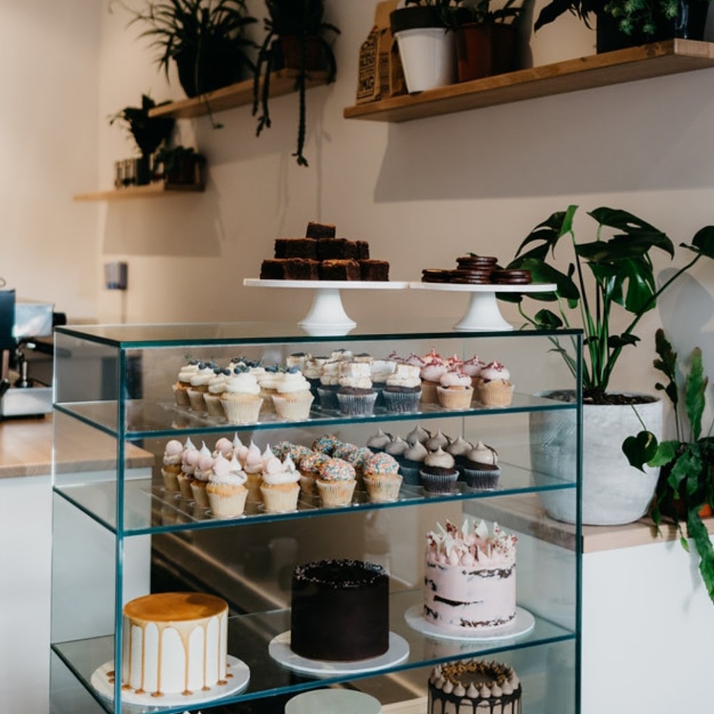 Miss Ladybird Cakes - retail store | bakery | 1/262 Glen Eira Rd, Elsternwick VIC 3185, Australia | 0395788485 OR +61 3 9578 8485
