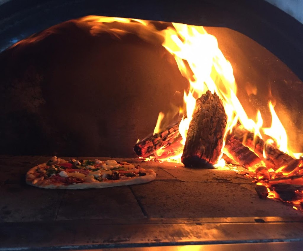 Yo Dough Pizza! | 8 Arborten Rd, Glenwood QLD 4570, Australia | Phone: 0474 756 237