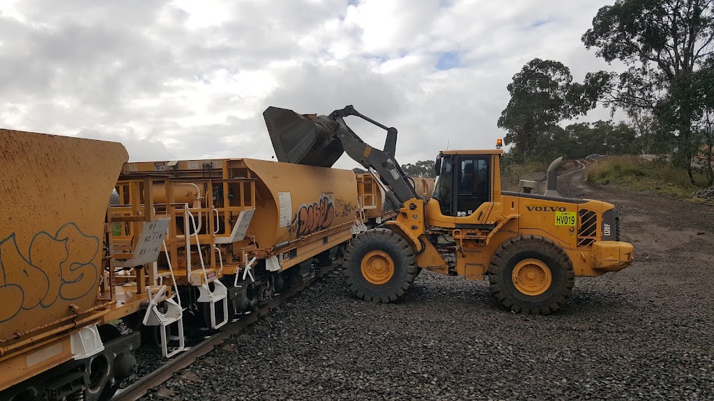 Di Mattia Transport Pty Ltd | 80 Dunheved Cct, St Marys NSW 2760, Australia | Phone: (02) 9792 8002