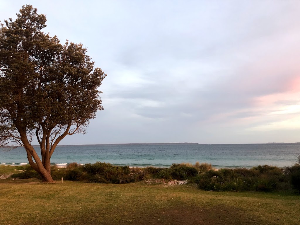 The Quay Callala Beach (Holiday Rental) | lodging | 7 Quay Rd, Callala Beach NSW 2540, Australia | 0423571681 OR +61 423 571 681