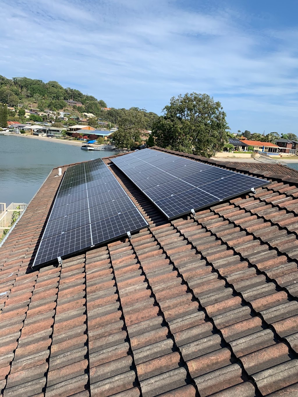 Grid Tech Electrical & Solar | Unit 2/5 Taylor Ct, Cooroy QLD 4563, Australia | Phone: 1300 436 288