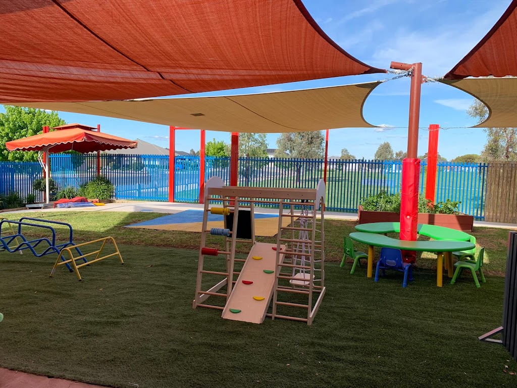 Small Friends Childcare & Education Kialla | 39 Sanctuary Dr, Kialla VIC 3631, Australia | Phone: (03) 5800 1899