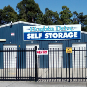 Hogbin Drive Self Storage | storage | 631A Hogbin Dr, Coffs Harbour NSW 2452, Australia | 0266589697 OR +61 2 6658 9697