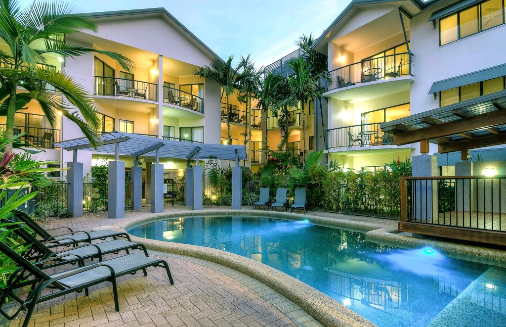 Bay Villas Resort | 51-53 Davidson St, Port Douglas QLD 4877, Australia | Phone: (07) 4084 2999