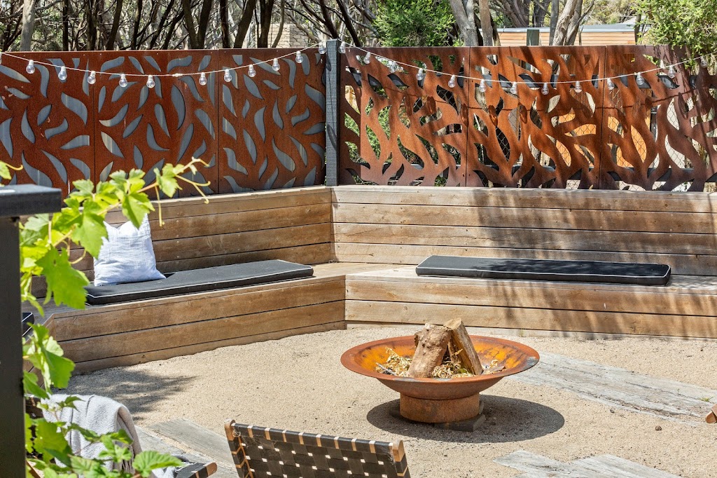 Back Beach Retreat | 496 Tasman Dr, Rye VIC 3941, Australia | Phone: (03) 5984 2666