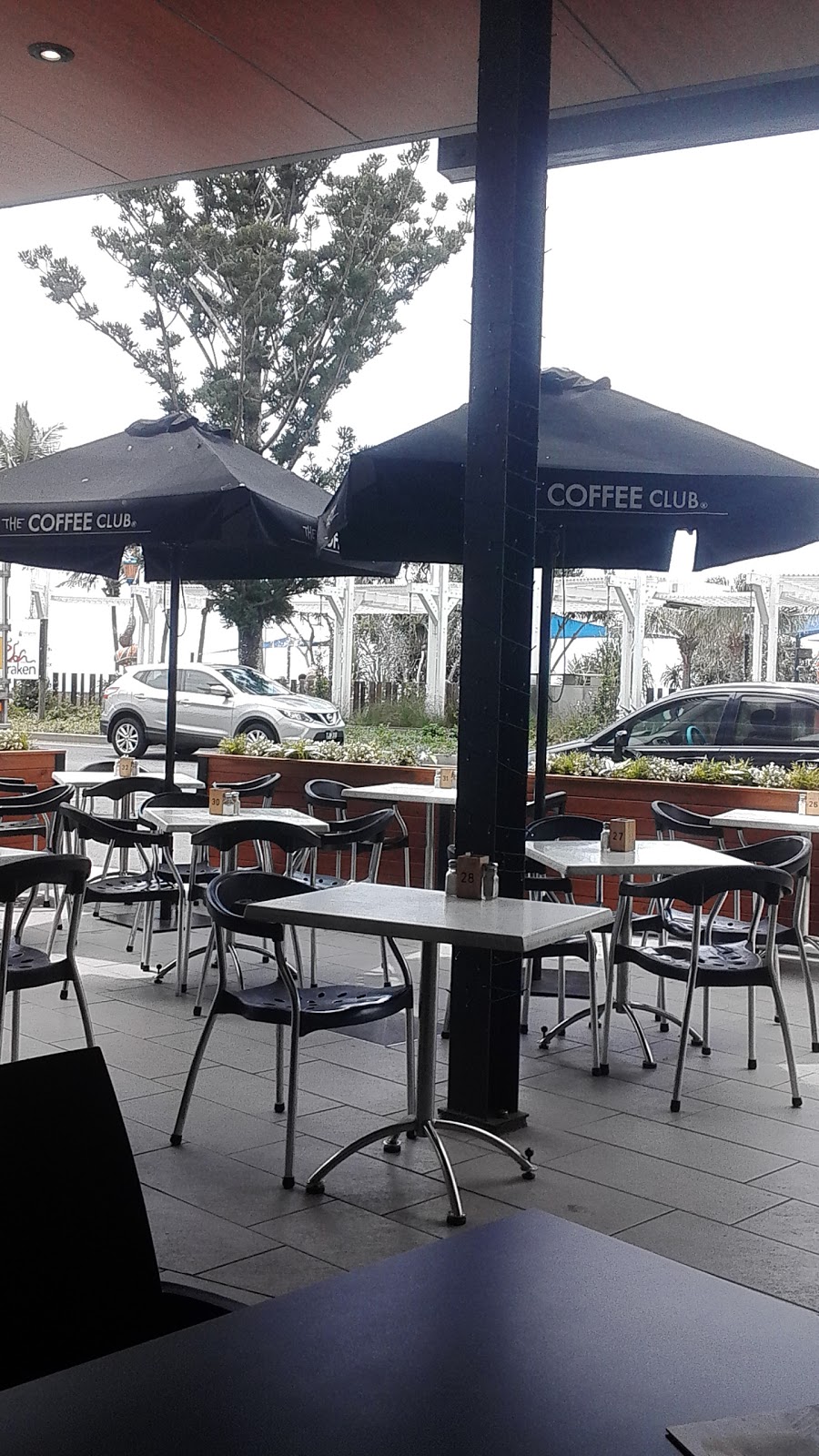 The Coffee Club Café - Yeppoon Esplanade | cafe | 18-22 Anzac Parade, Yeppoon QLD 4703, Australia | 0749302705 OR +61 7 4930 2705