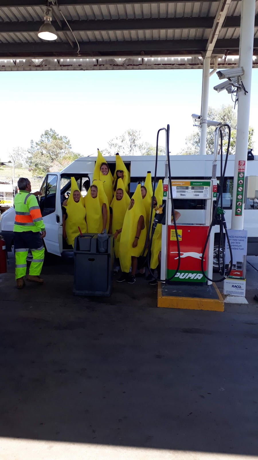 Puma Banana Truck Stop | gas station | Cnr Bowen &, Charles St, Banana QLD 4702, Australia | 0749957243 OR +61 7 4995 7243