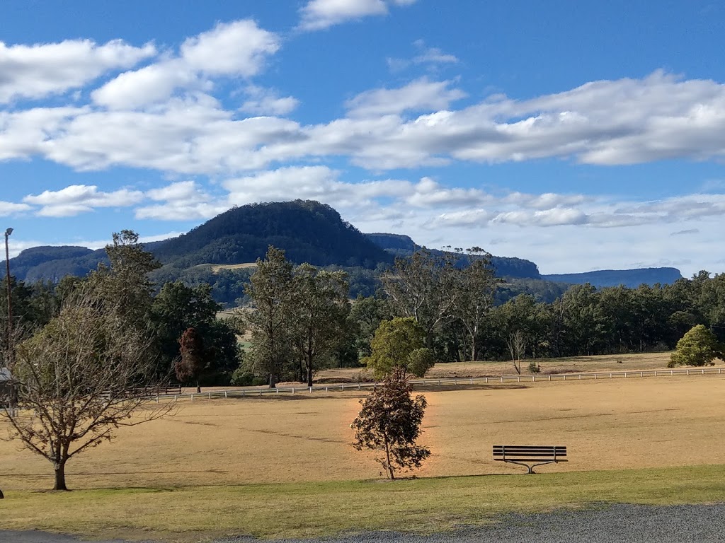 Osborne Park Kangaroo Valley Showground | park | Moss Vale Rd, Kangaroo Valley NSW 2577, Australia