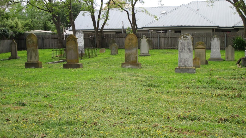Congregational Pioneer Cemetery | cemetery | 17 Torrens St, Richmond TAS 7025, Australia