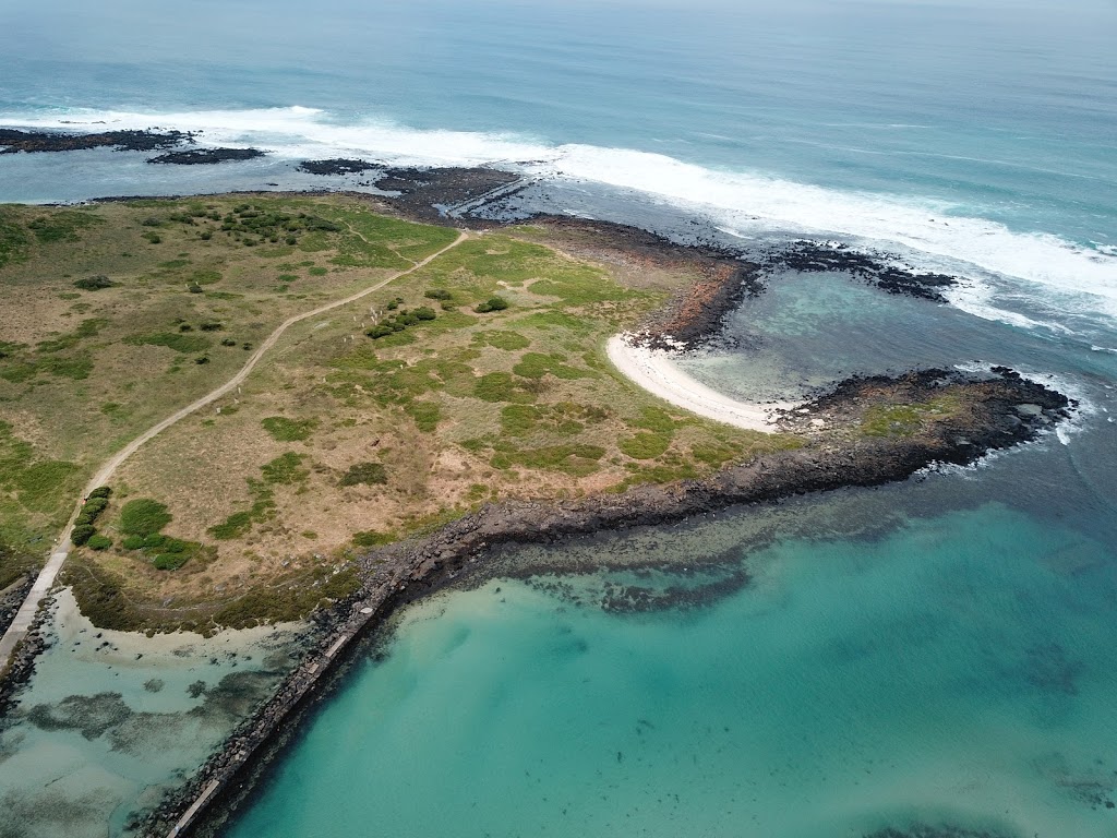 Car Park access to Griffiths Island | Ocean Dr, Port Fairy VIC 3284, Australia