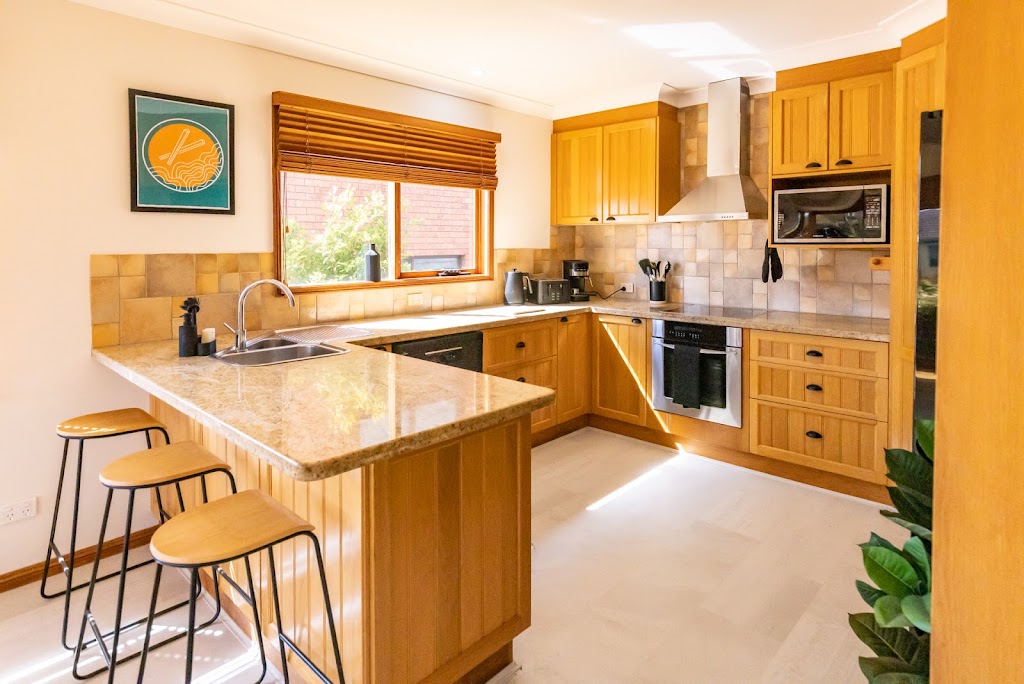 Dalmeny Beach House | 9 Dulling St, Dalmeny NSW 2546, Australia | Phone: 0425 370 716