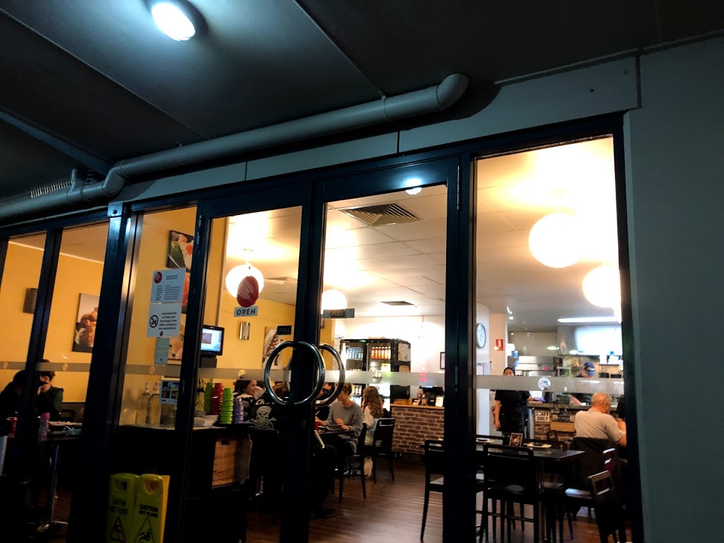 Oishii Sushi Bar | 70 Pinelands Rd, Sunnybank Hills QLD 4109, Australia | Phone: (07) 3423 7774