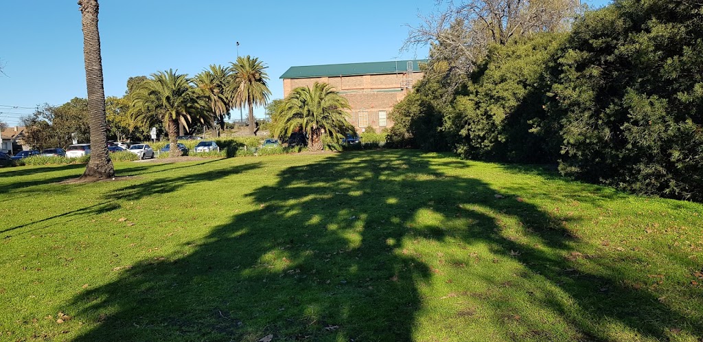 Powell Avenue Reserve | park | 410 Camberwell Rd, Camberwell VIC 3124, Australia