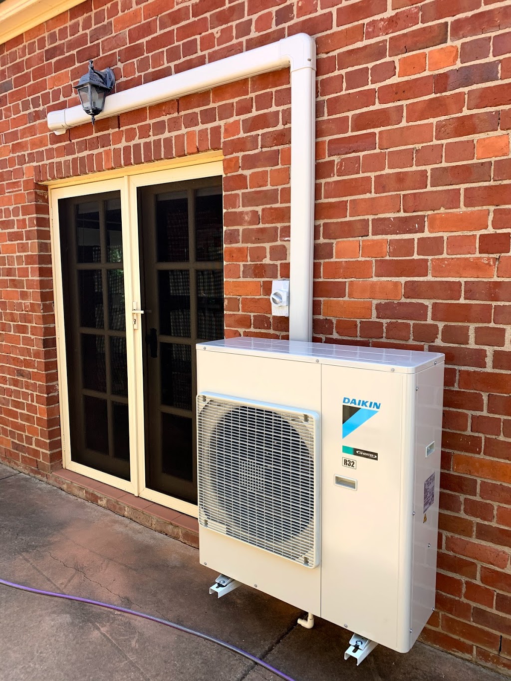 Wagga Refrigeration and Air Conditioning | electrician | 94 Barmedman Ave, Gobbagombalin NSW 2650, Australia | 0414479574 OR +61 414 479 574