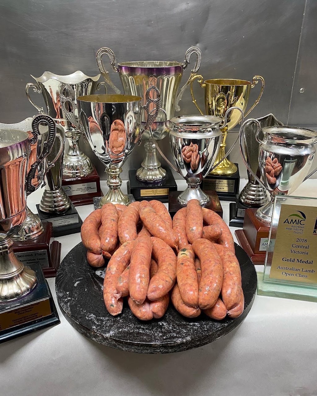 Flora Hill Quality Meats | 15 Retreat Rd, Flora Hill VIC 3550, Australia | Phone: (03) 5443 5682