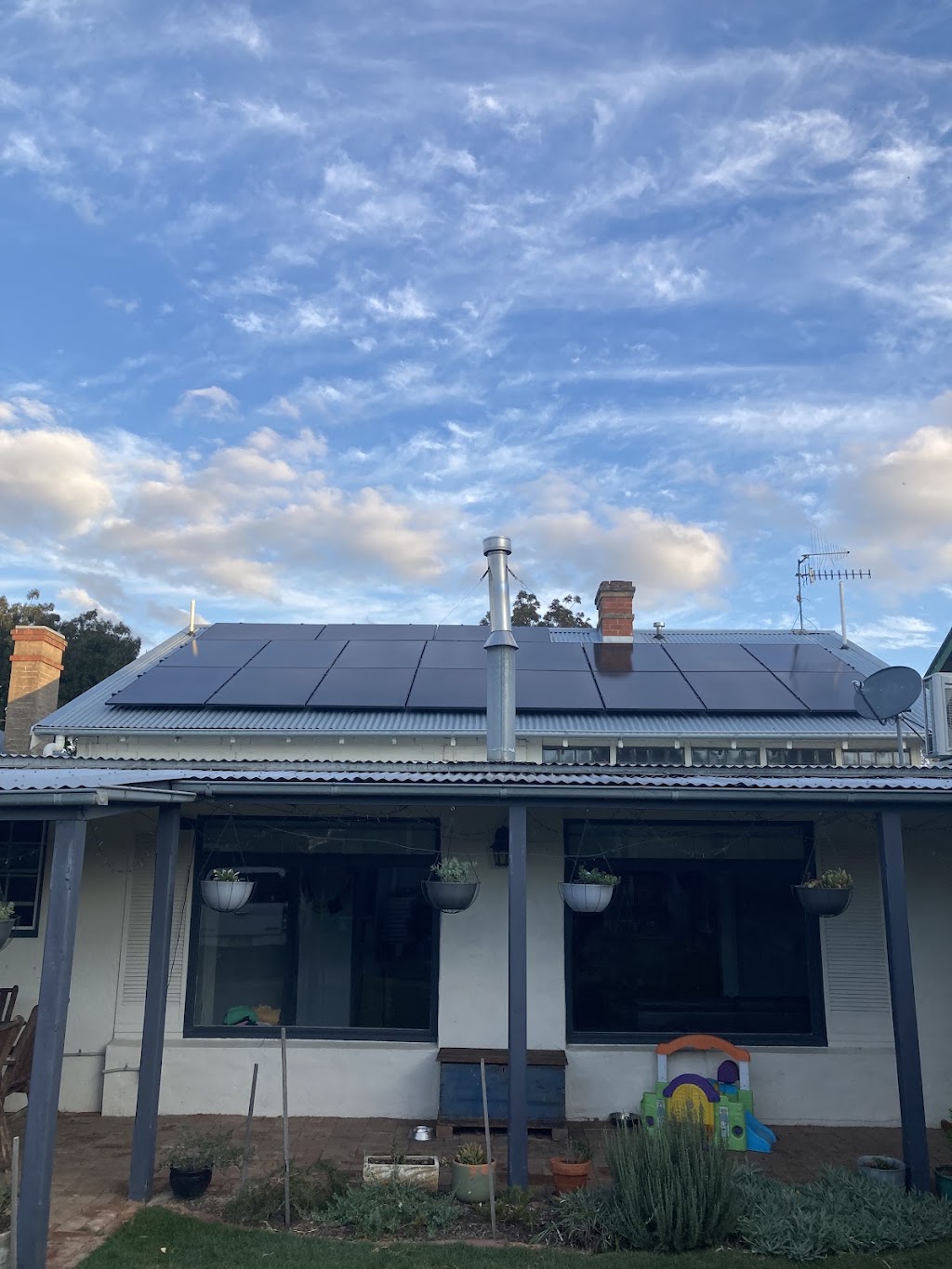 Partners in Energy - Orange | Shed 1/2 Gateway Cres, Orange NSW 2800, Australia | Phone: 1300 743 669