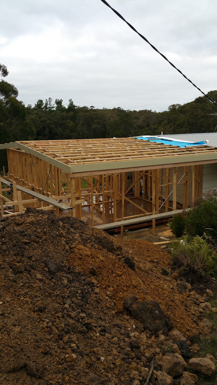 josh hendy carpentry | 17 Sutcliffe St, Lucas VIC 3350, Australia | Phone: 0413 760 598