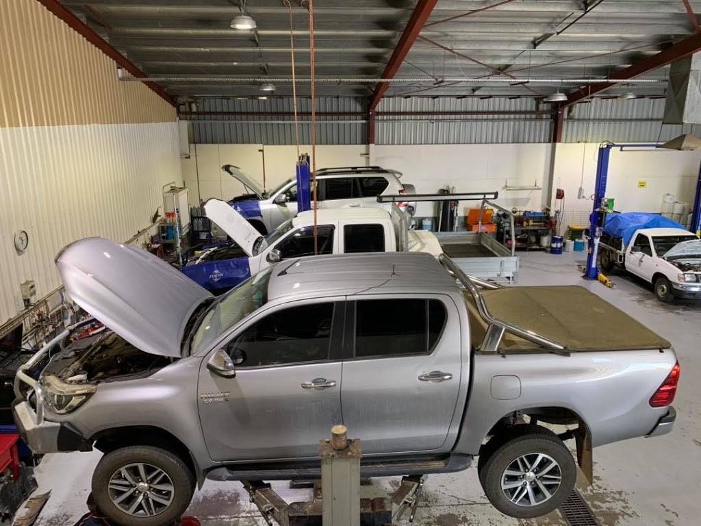 Macquarie Automotive | car repair | 2/55 Wheelers Ln, Dubbo NSW 2830, Australia | 0268840433 OR +61 2 6884 0433