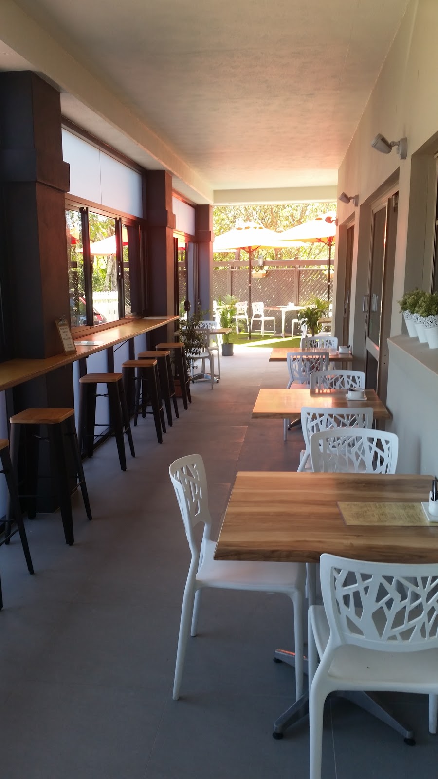 Cafe Michigan | cafe | 1/5 Michigan Dr, Oxenford QLD 4210, Australia | 0755298877 OR +61 7 5529 8877