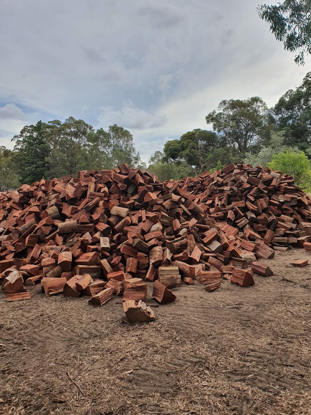 WA Commercial Firewood Supplies | general contractor | Lot 455 St Albans Rd, Baldivis WA 6171, Australia | 0483839798 OR +61 483 839 798