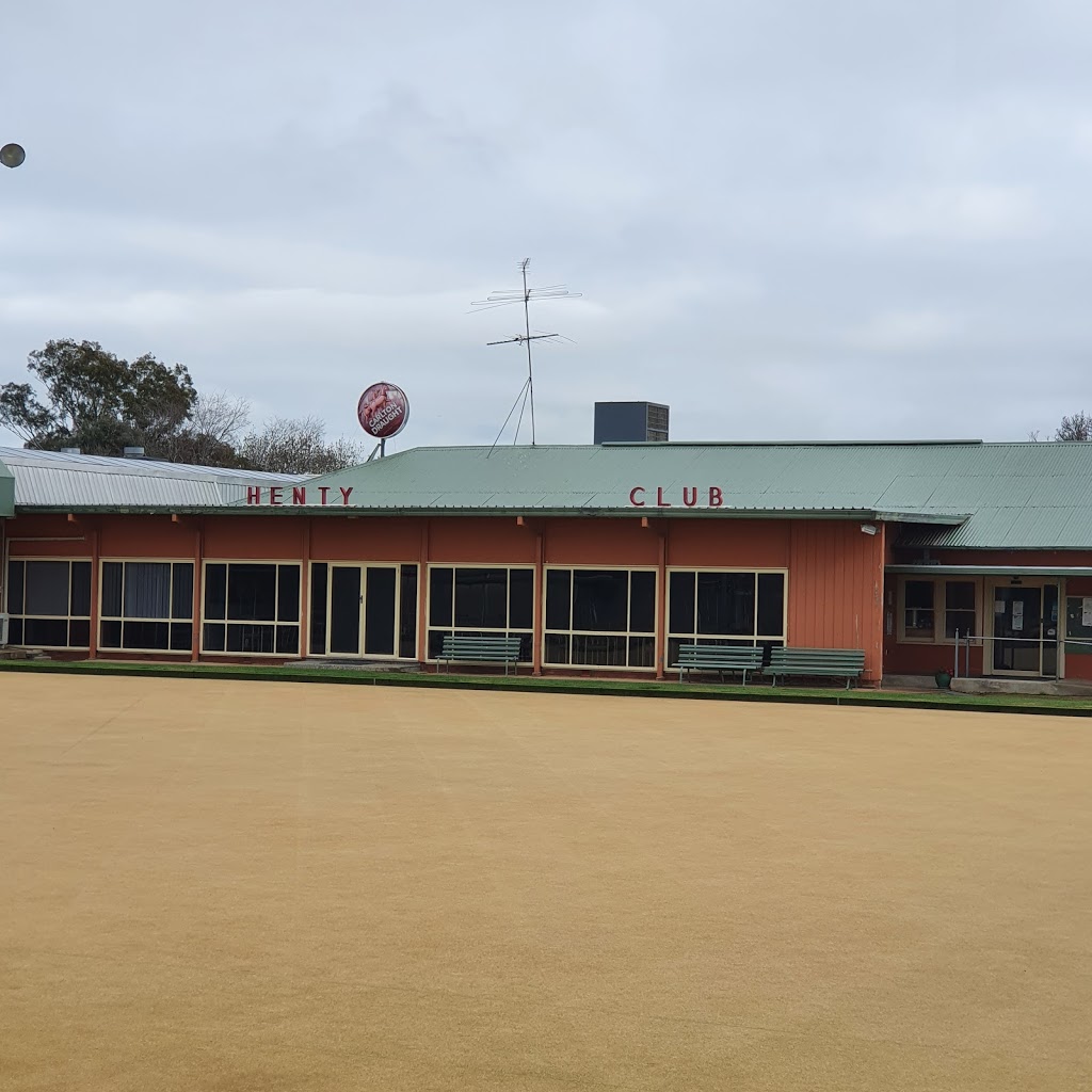 Henty Bowling Club | bar | 37 South St, Henty NSW 2658, Australia | 0269293250 OR +61 2 6929 3250