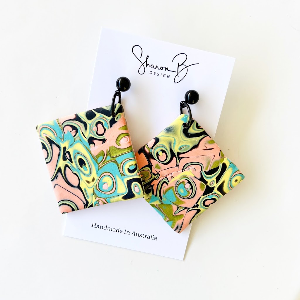 Sharon B Design | 19 Coffey Ct, Beachmere QLD 4510, Australia | Phone: 0405 422 666